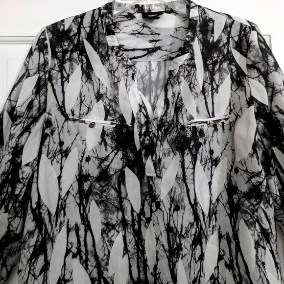 semi-sheer black and white patterned long-sleeved blouse S - Picture 2 of 3